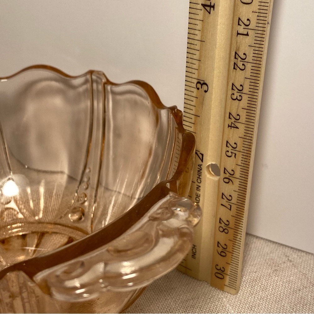 Anchor Hocking Oyster and Pearl Pink Bon Bon Bowl Dish Depression Glass Art Deco - Picture 6 of 16